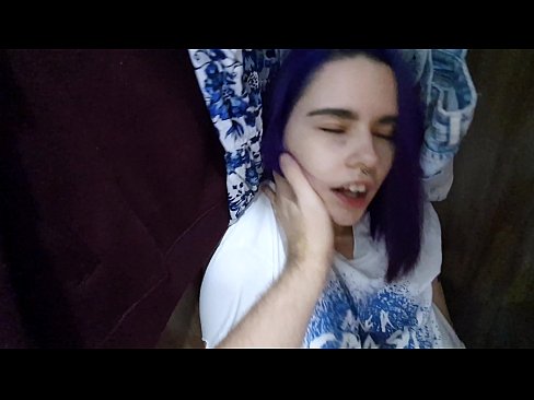 ❤️ Leidsin oma õe kapist ja aitasin tal cumida ❤️ Anaal video at porn et.mycomicsxxx.ru ❤